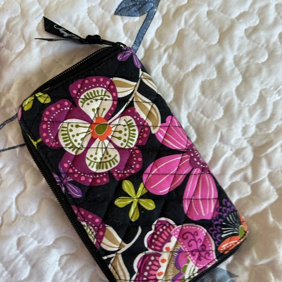 Vera Bradley wallet - Picture 3 of 5